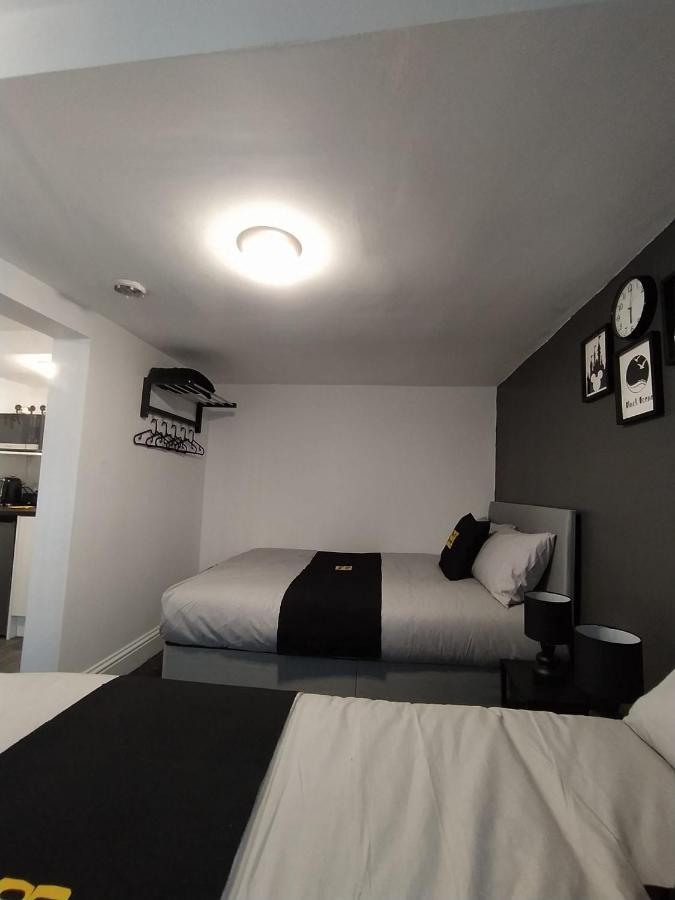 Black Ocean Holiday Apartments Blackpool Buitenkant foto