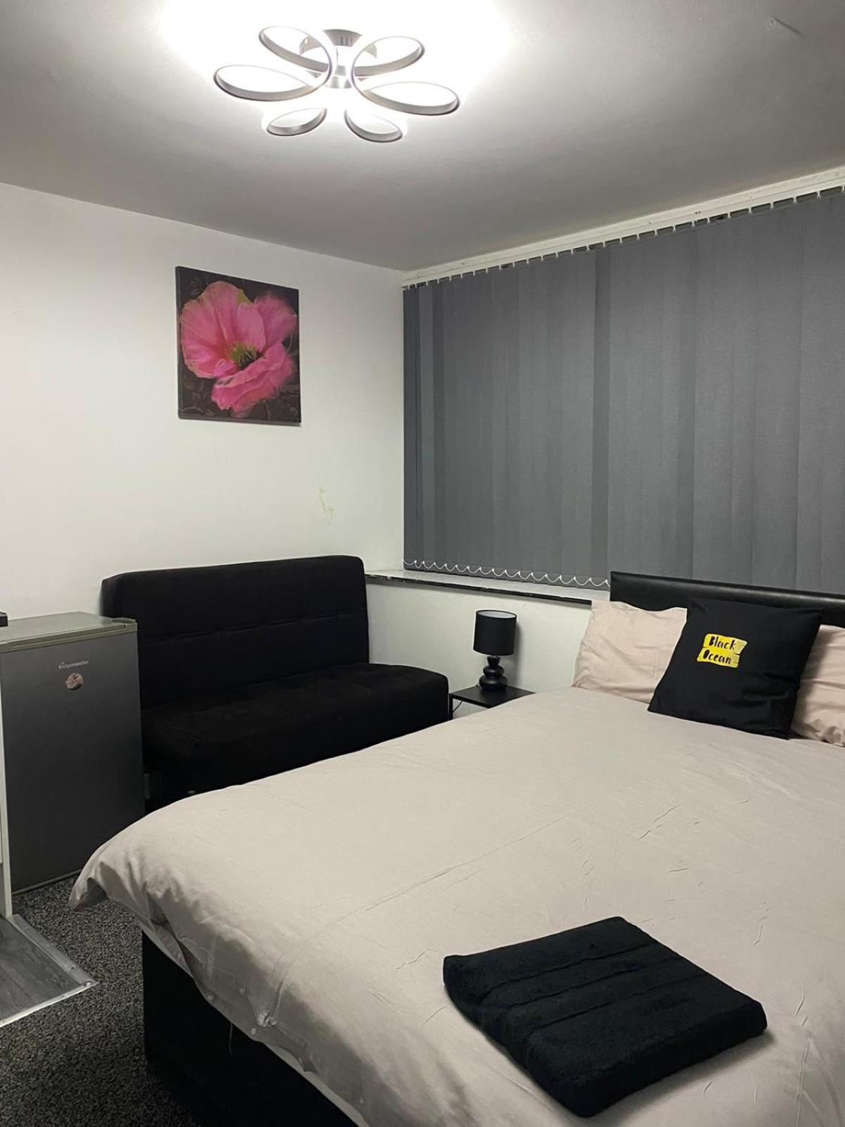 Black Ocean Holiday Apartments Blackpool Buitenkant foto