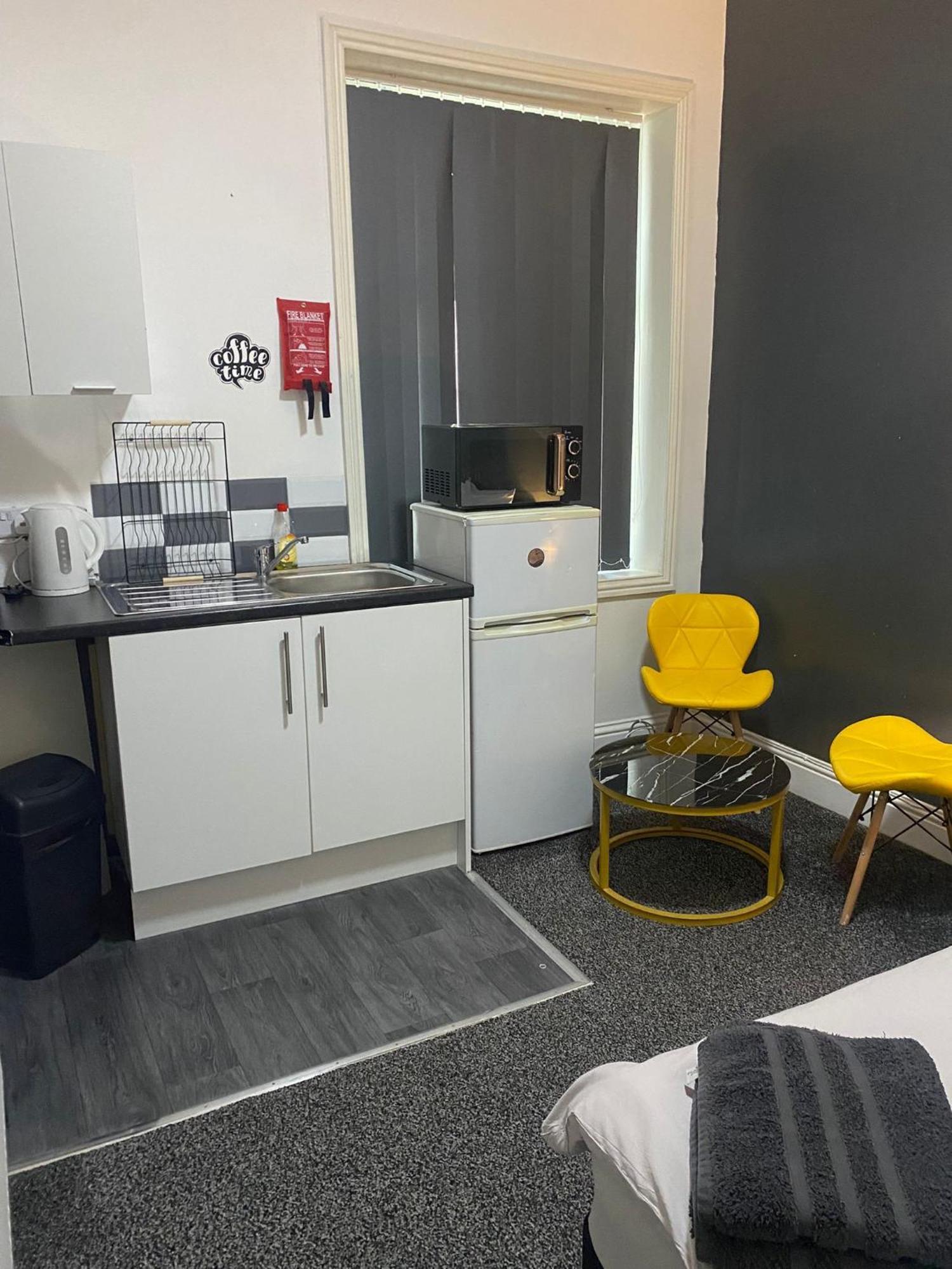 Black Ocean Holiday Apartments Blackpool Buitenkant foto